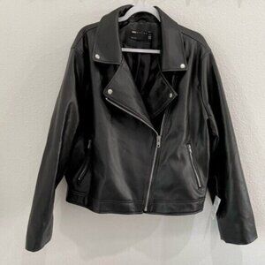 New ASOS Curve Faux Leather Biker Jacket Moto Chic Black Versatile
